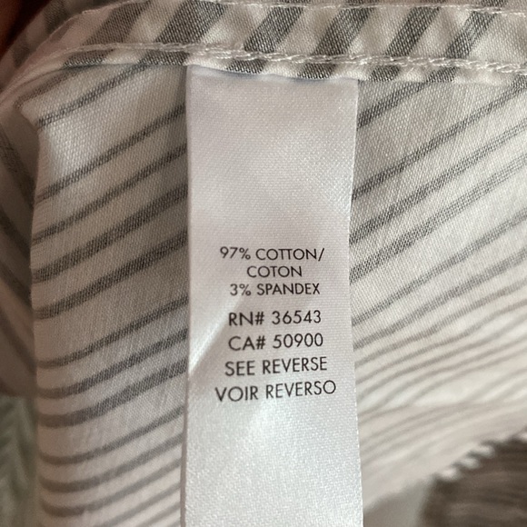 Calvin Klein wrinkle free button-down oxford blouse, black-and-white, large, EUC - Picture 5 of 5